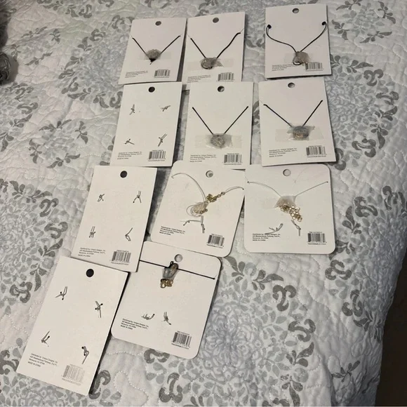 Lot of 11 necklaces and bracelets with
semiprecious stones - Picture 8 of 12